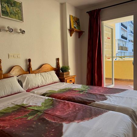 Apartamentos Turisticos Yamasol Fuengirola Kültér fotó